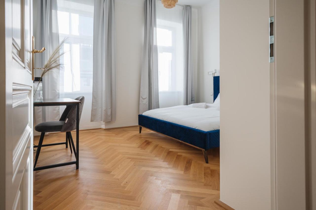 Brand Cozy Vienna