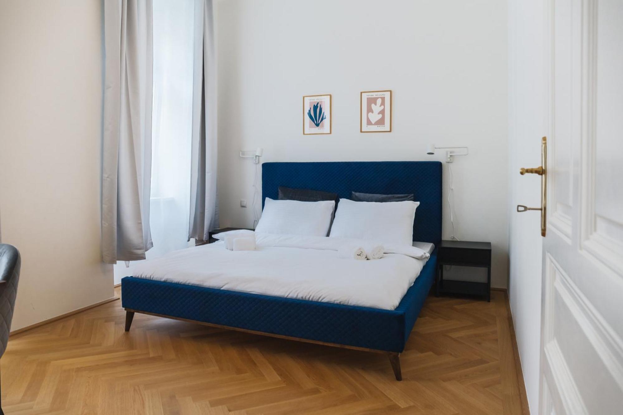 Brand Cozy * Vienna